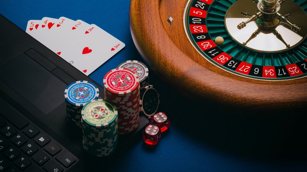 The Complete Guide to Live Dealer Blackjack: Tips from Professional Players The Complete Guide to Live Dealer Blackjack: Tips from Professional Players